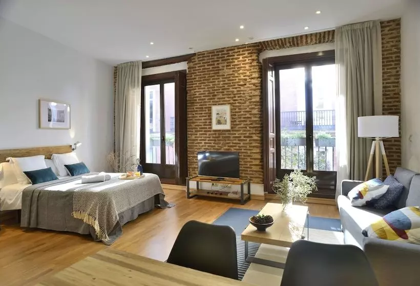 Aspasios San Mateo Boutique Apartments