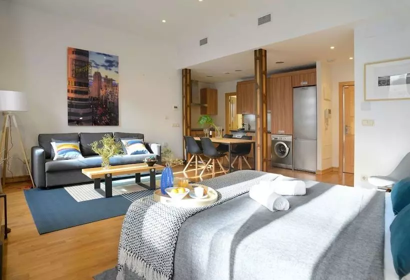 Aspasios San Mateo Boutique Apartments