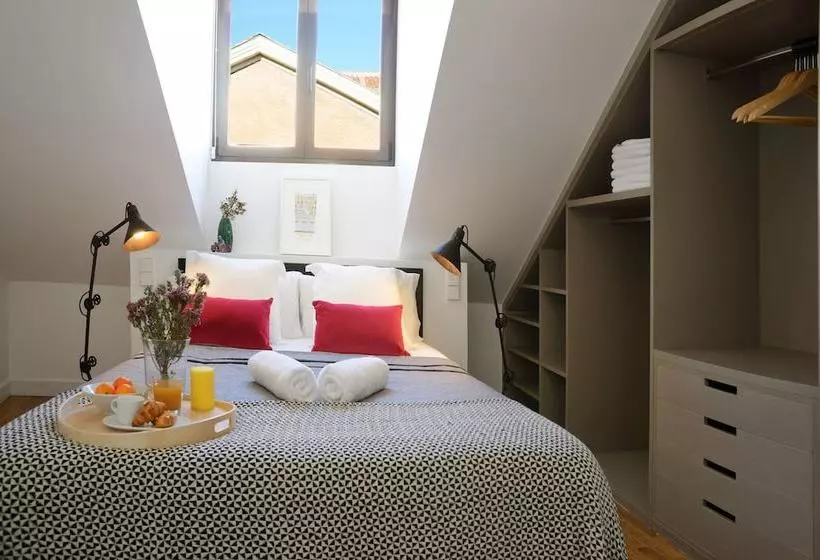 Aspasios San Mateo Boutique Apartments
