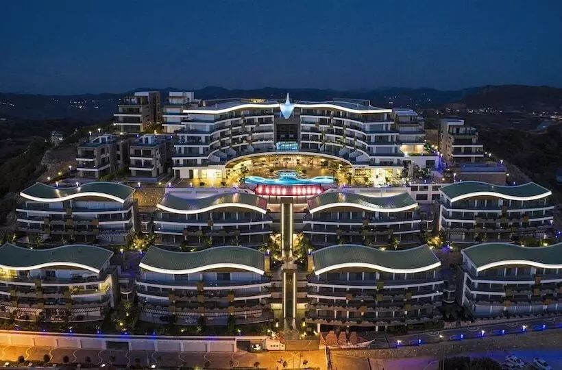 Hotelli Elite Admiral Premium Residences