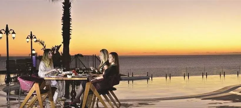 Hotelli Elite Admiral Premium Residences