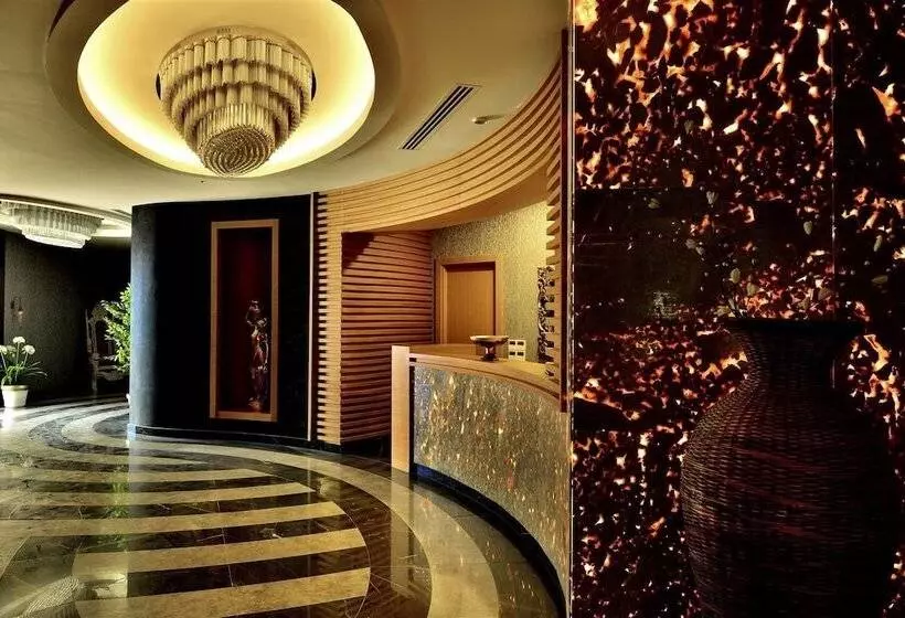 Hotelli Elite Admiral Premium Residences