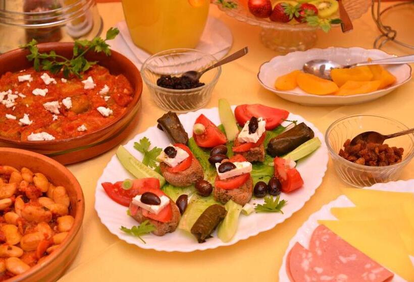 Theoxenia Hotel Apartments