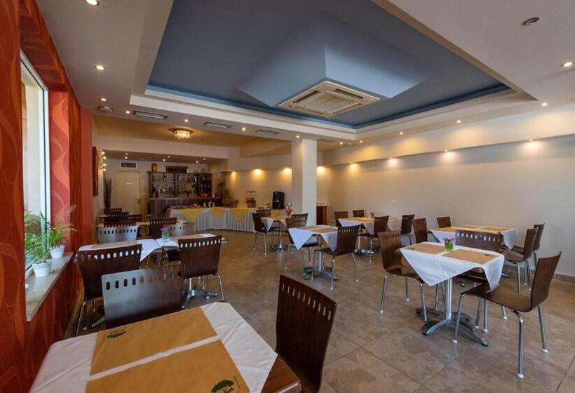 Theoxenia Hotel Apartments