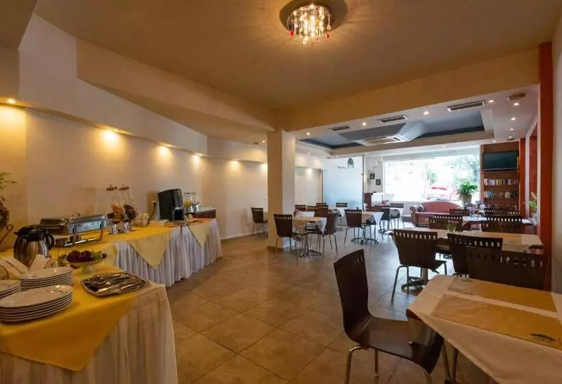 Theoxenia Hotel Apartments