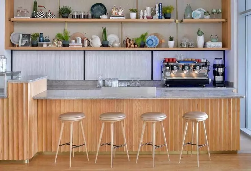 Hotelli Vida Creek Harbour