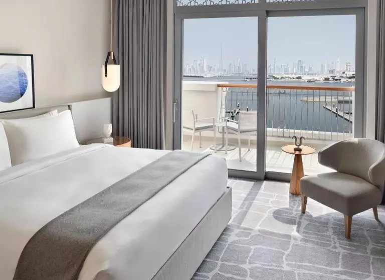 Hotelli Vida Creek Harbour