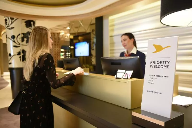 ホテル Mercure Minsk Old Town