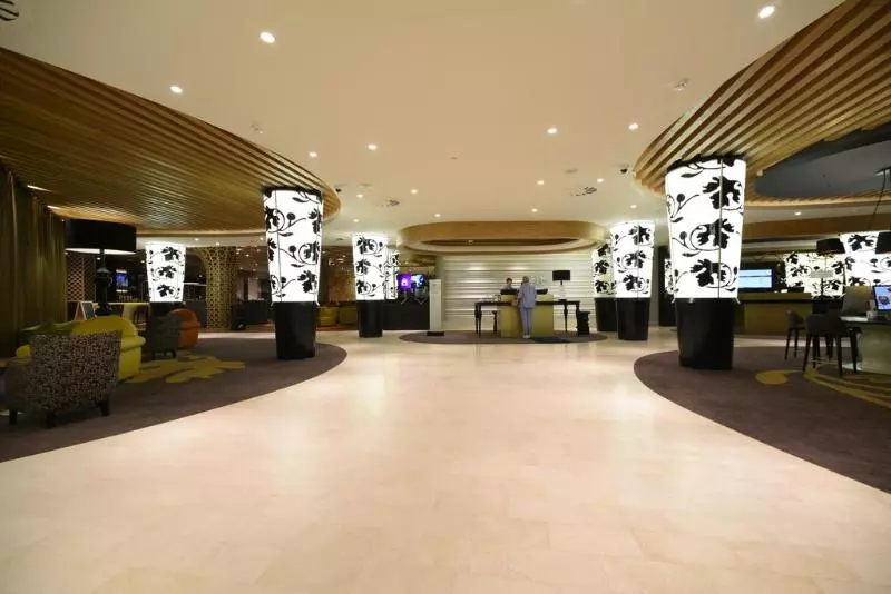 ホテル Mercure Minsk Old Town