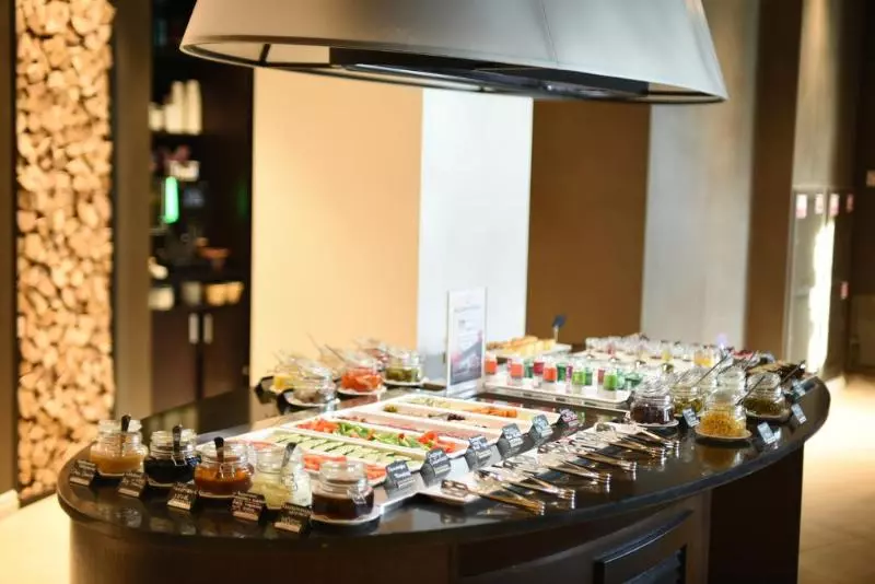 ホテル Mercure Minsk Old Town
