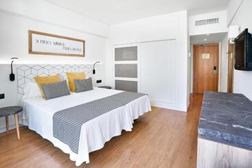 فندق Spa Flamboyan   Caribe