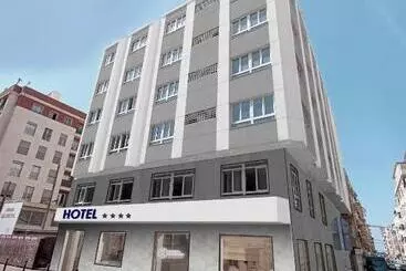 Отель Santa Pola Pierre And Vacances