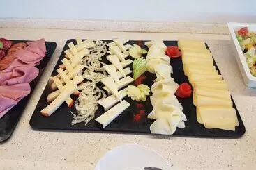 公寓式酒店  Pierre & Vacances Menorca Cala Blanes