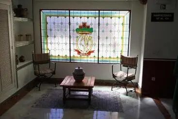 Otel Castillo De Montemayor