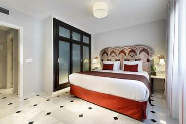 هتل Eurostars Conquistador