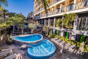 هتل Bohemia Suites & Spa - Adults Only