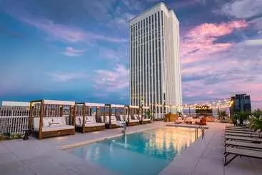Hotel Canopy by Hilton Madrid Castellana