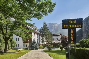 בית מלון כפרי Silken Ordesa