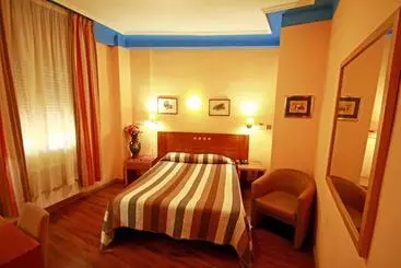 Отель Paris Centro