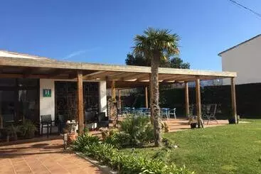 Casa Del Mar Hotel & Apartaments