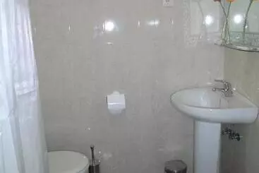 Отель Hostal Santa Ana