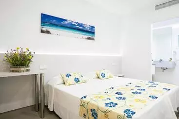 Hostal Sol Y Mar
