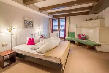 Otel Waidringer Hof 4 Sterne Superior