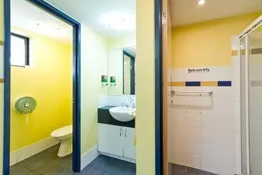 דירה Arrival Lodge Bed & Breakfast