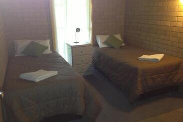 فندق High Country Motor Inn Bright