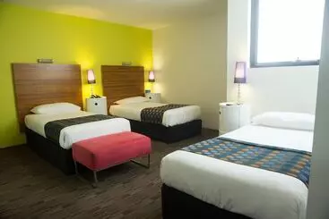 Cambridge Hotel Sydney