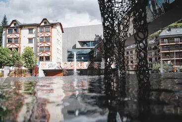 Font Andorra Hostel by Nexta