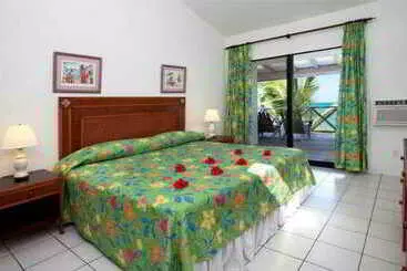 리조트 Coconut Beach Club