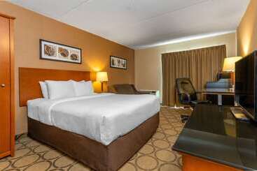 هتل Comfort Inn