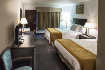 בית מלון כפרי Howard Johnson By Wyndham Portage La Prairie