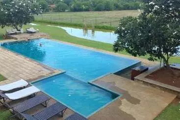 Hotel Kithala Resort   Thema Collection