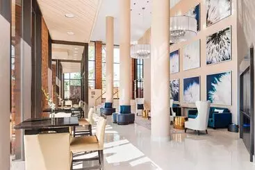 Отель The Westin Toronto Airport