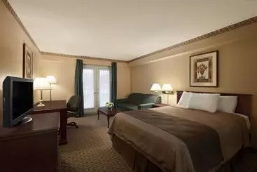 Hotel Travelodge By Wyndham Ottawa West