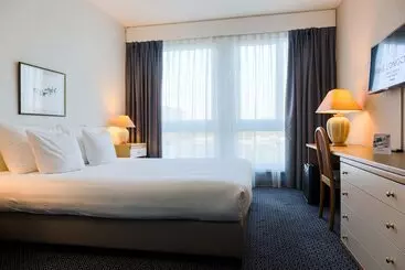 هتل Drake Longchamp