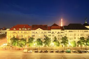 هتل Brandies An Der Messe