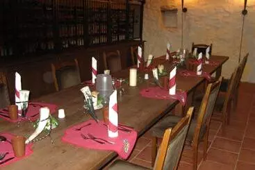 Burghotel Staufenberg