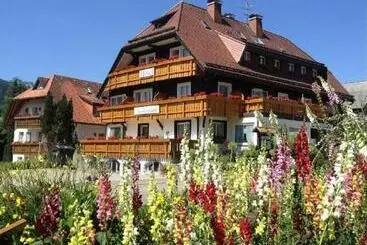 ホテル Zartenbach B&b