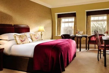 Ballygarry Estate Hotel & Spa