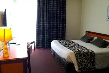 Brit Hotel Golfhotel Saint Samson