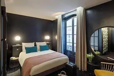 هتل Mercure Nantes Centre Passage Pommeraye