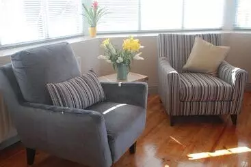 Отель Tuskar House By The Sea