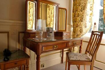 호텔 Château Des Tertres