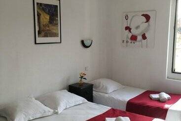 هتل Hostellerie De La Source