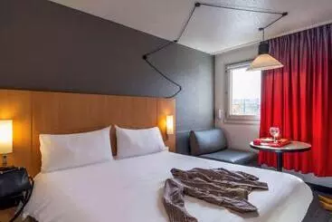 Hotel Ibis Cergypontoise Le Port