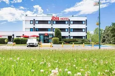 Отель Ibis Mulhouse Ile Napoleon