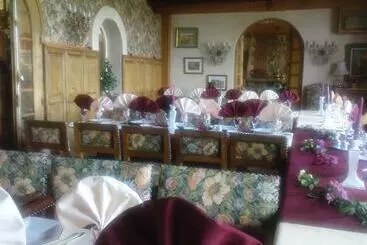 酒店 La Tour Du Roy